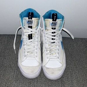 Nike Blazer Mid’ 77 white and blue